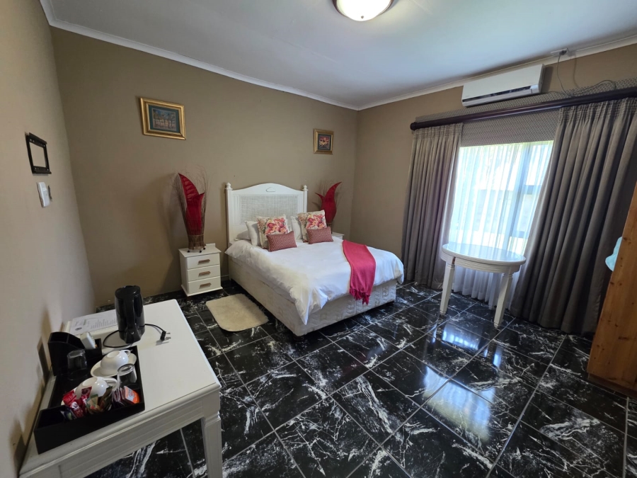 38 Bedroom Property for Sale in Paul Roux Free State